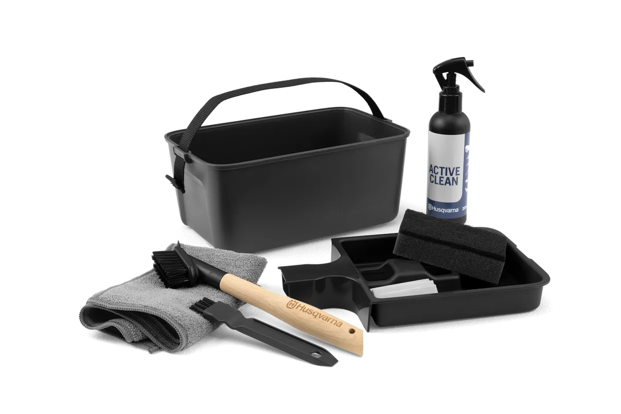 Maintenance And Cleaning Kit