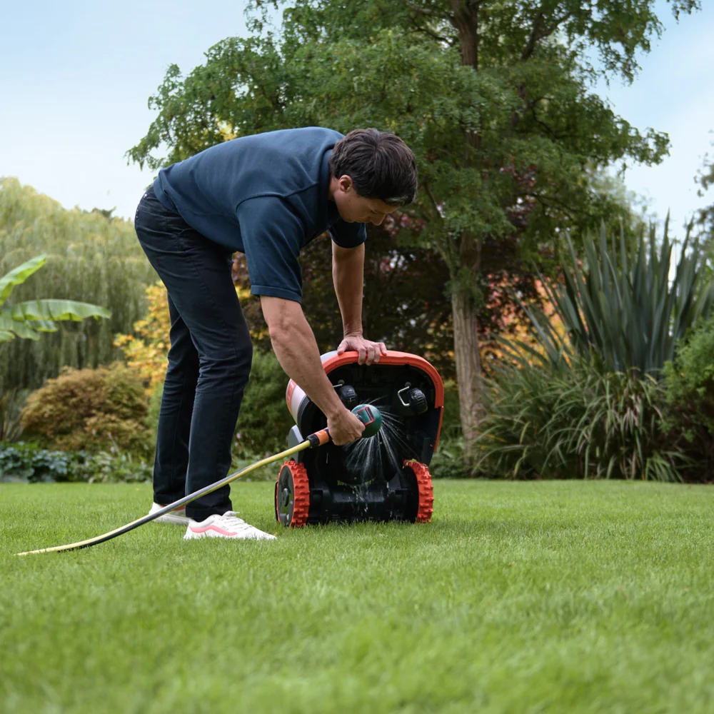 IP66 Waterproof and Dustproof