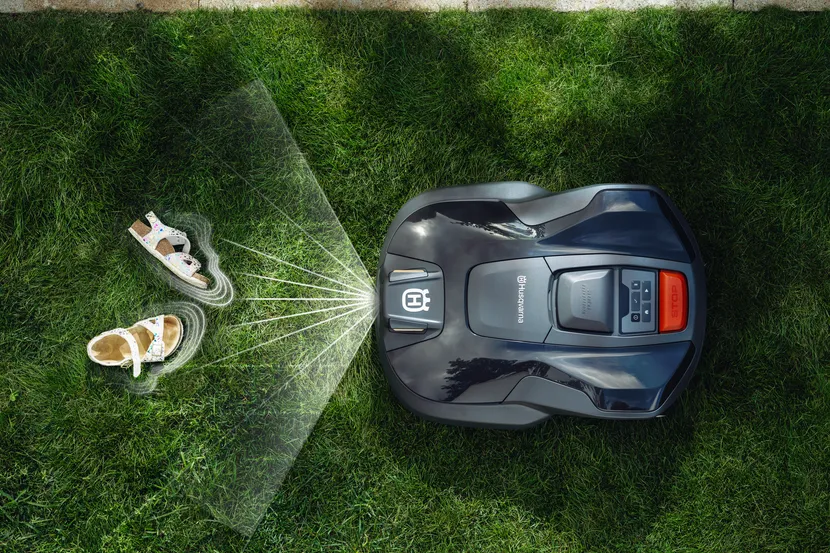 AI object detection & avoidance